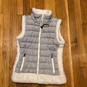 Calvin Klein performance vest with sherpa trim. Size S